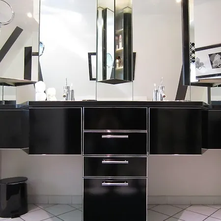 Holiday Henrijean Spa